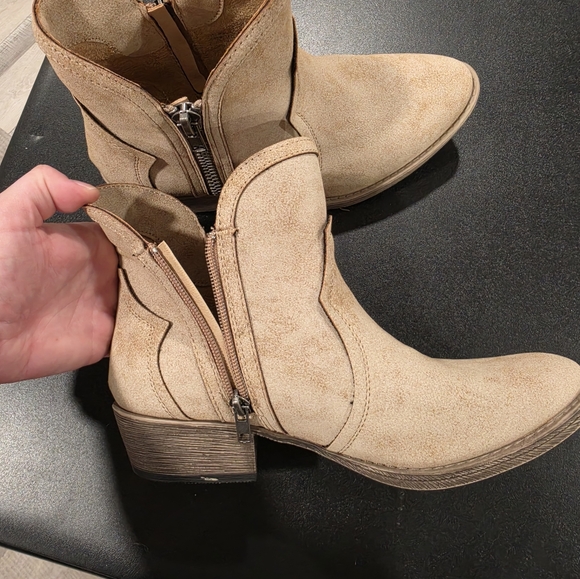 Very G Light Brown Ankle Booties - Picture 3 of 5
